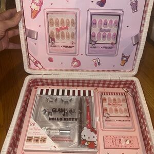 Hello Kitty Glamnetic Nail and Lash Set - Pink